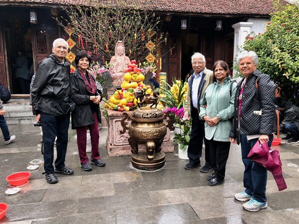 Vietnam trip, Dien Huu Pagoda courtyard (One Pillar Pagoda complex), Ba Dinh, Hanoi, Vietnam - Feb 2018
